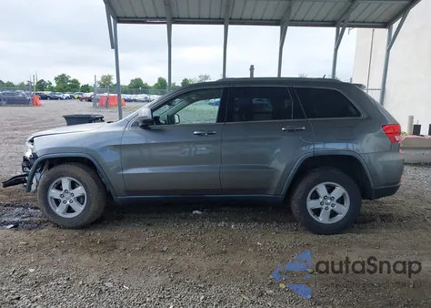 2012 Jeep Grand Cherokee Laredo из США, поврежденный, VIN 1C4RJFAG4CC134743
